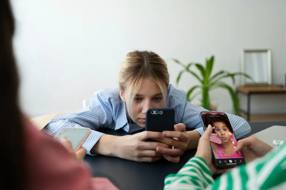 adiccion al movil adolescente